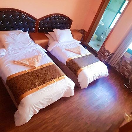 Crystal Hotel فندق كريستال Nablus Exterior foto