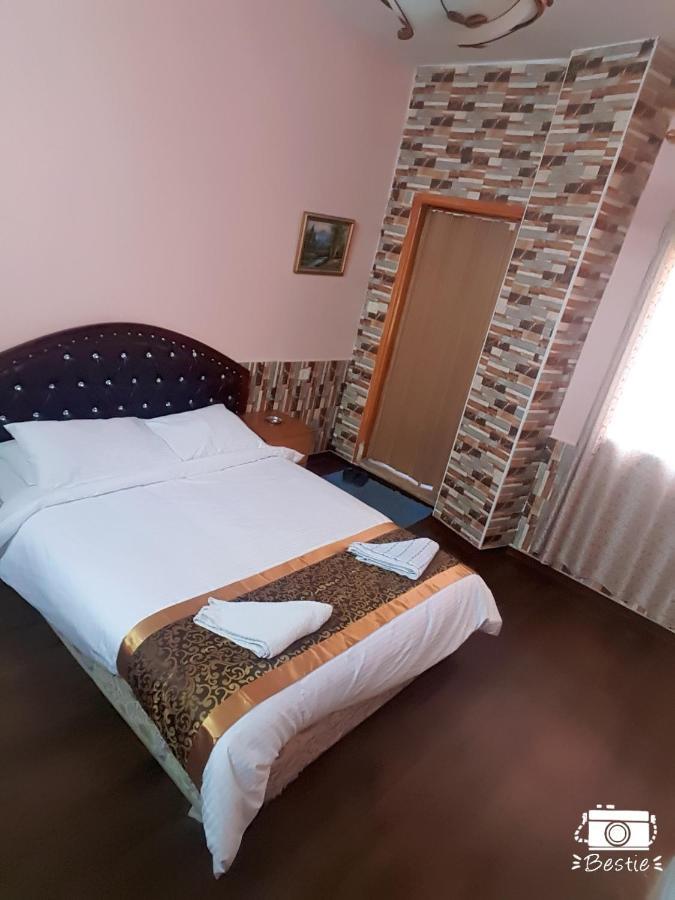 Crystal Hotel فندق كريستال Nablus Exterior foto