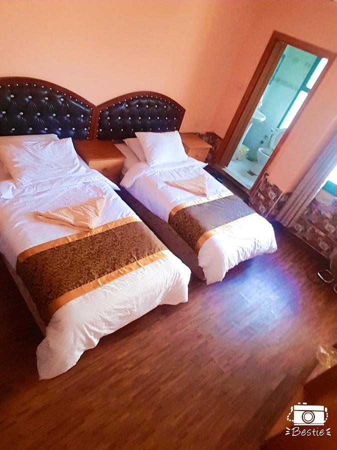 Crystal Hotel فندق كريستال Nablus Exterior foto