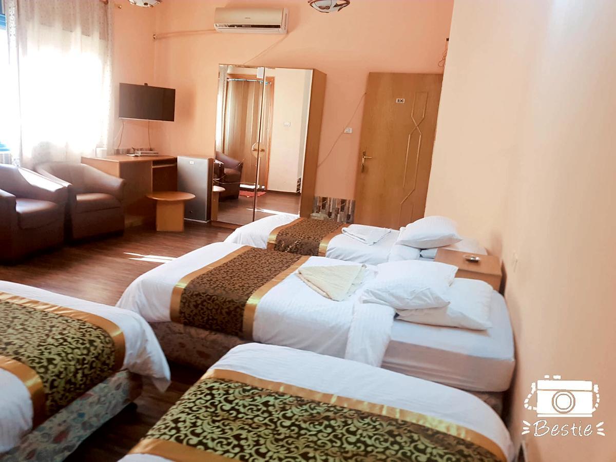 Crystal Hotel فندق كريستال Nablus Exterior foto