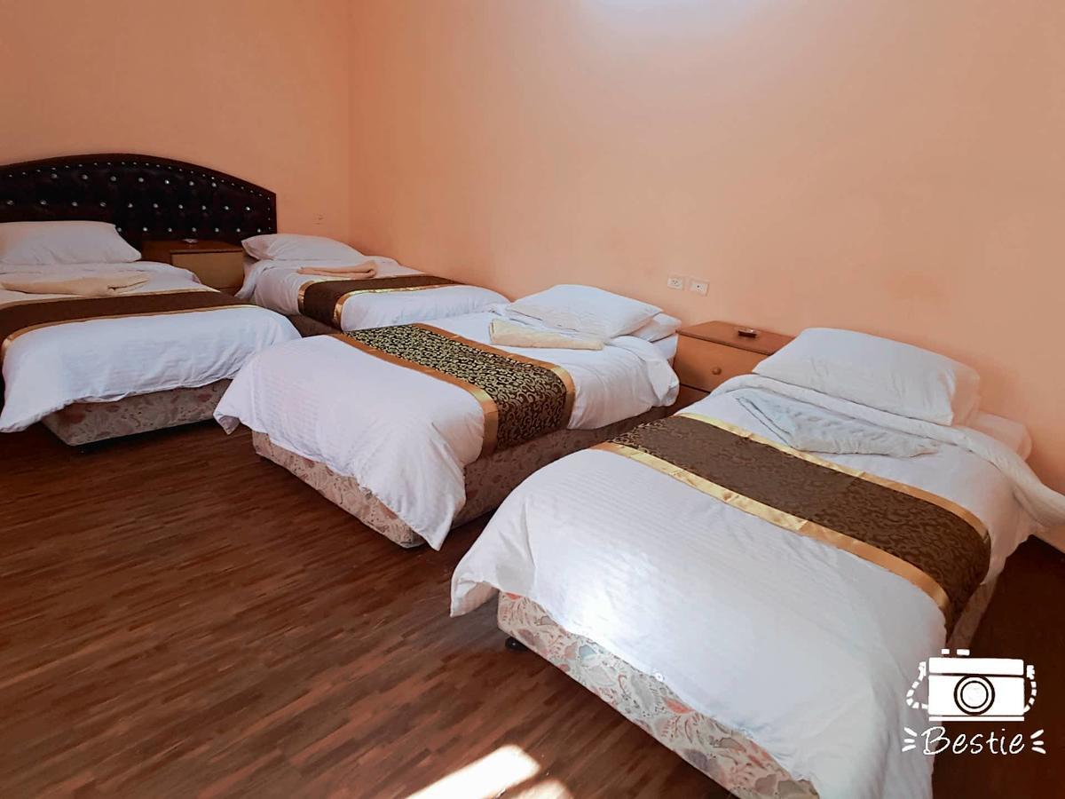 Crystal Hotel فندق كريستال Nablus Exterior foto