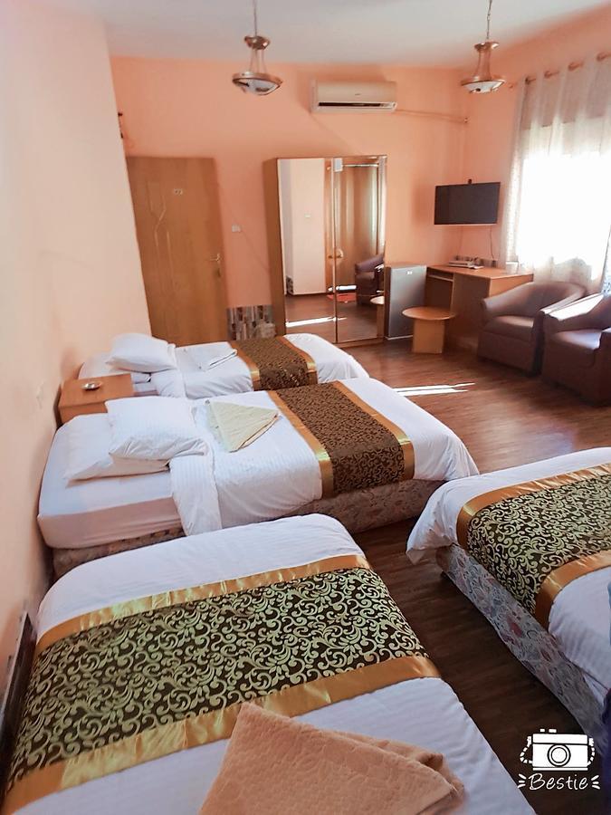 Crystal Hotel فندق كريستال Nablus Exterior foto